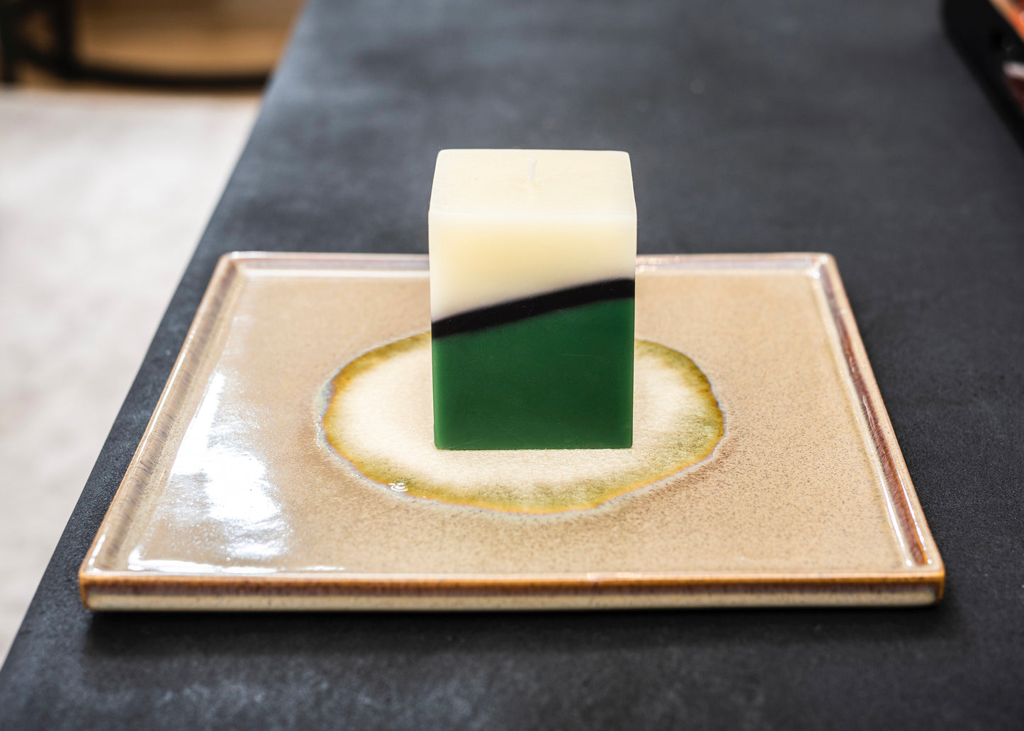 Colour Blocking Green Candle